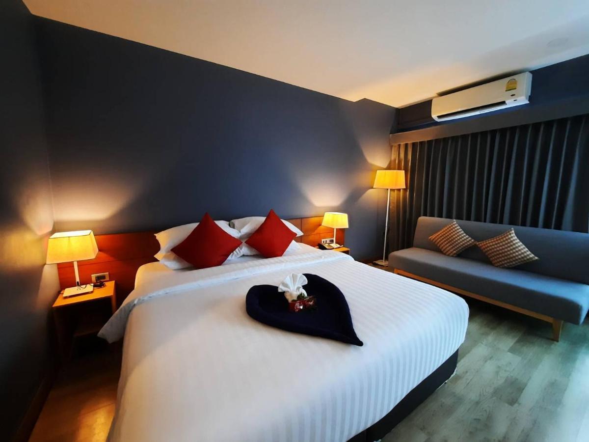 Comet Hotel Surat Thani Exteriér fotografie