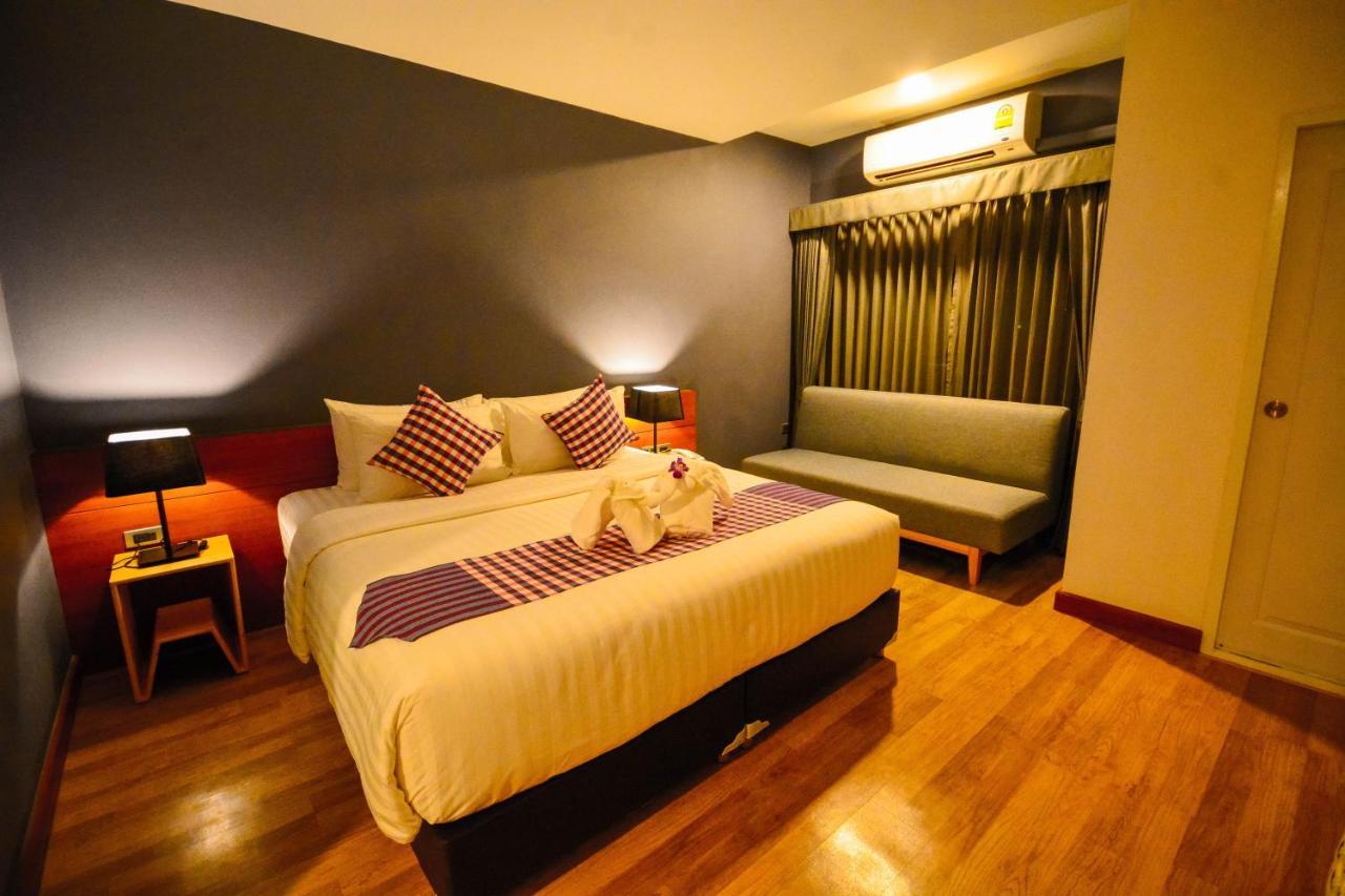 Comet Hotel Surat Thani Exteriér fotografie