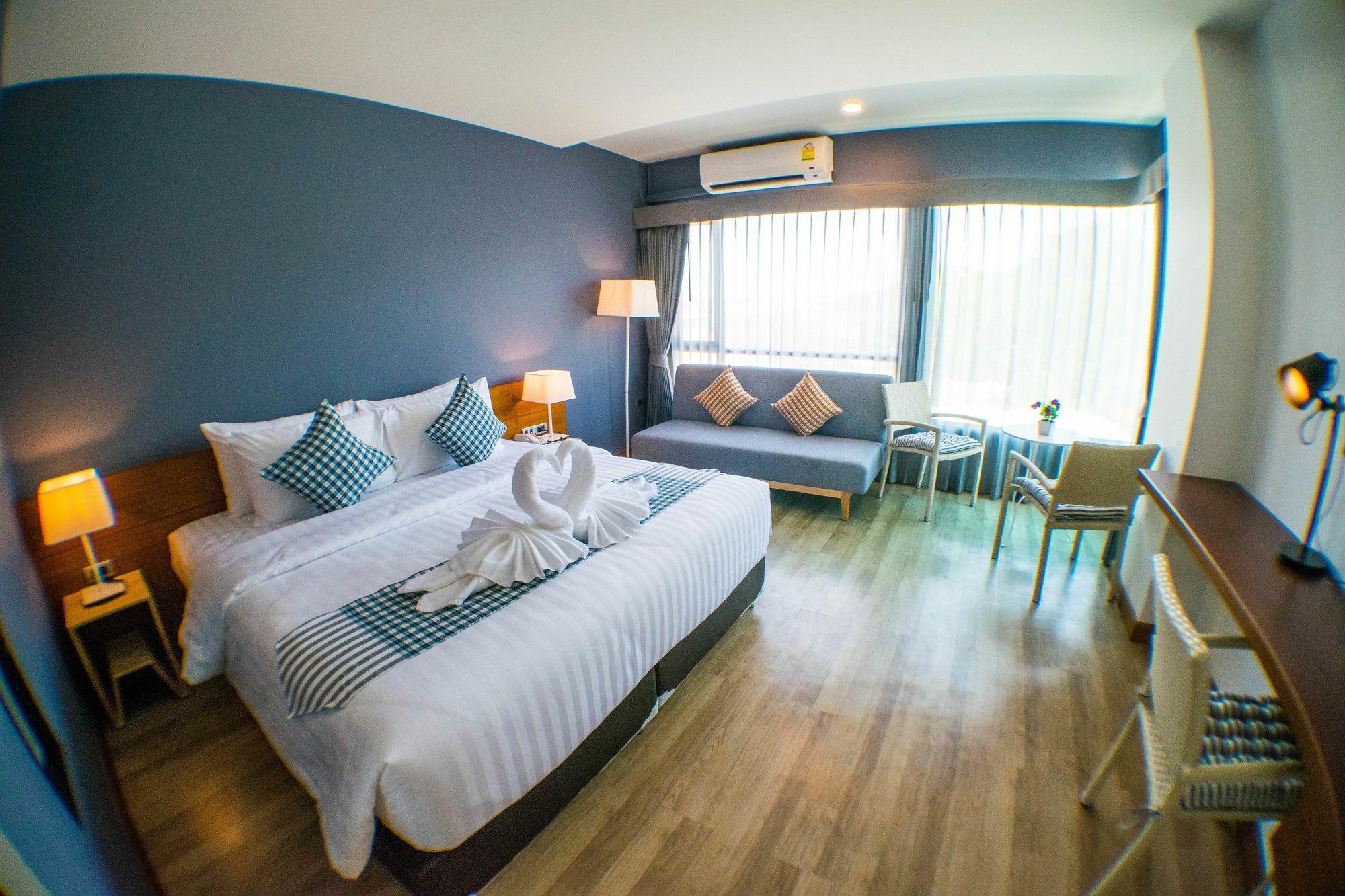 Comet Hotel Surat Thani Exteriér fotografie